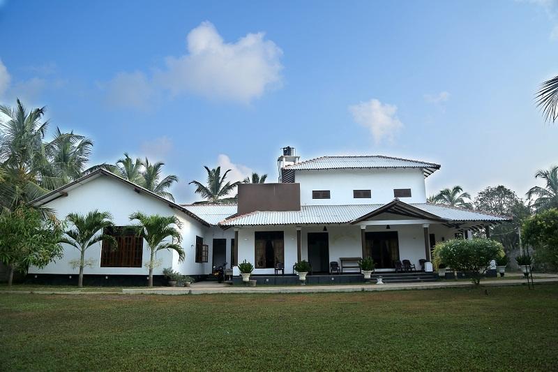 Grand Hilton Hotel Negombo Exterior foto